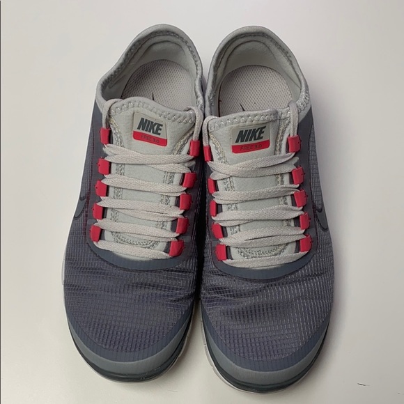 Nike Sneakers - Picture 3 of 5